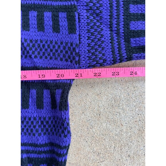Vintage McGregor Purple & Black Geometric Knit Sweater Crewneck O3 - Picture 3 of 4